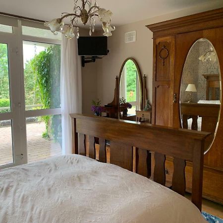 Clones 'Greenjoy - B&B Corconnelly Exteriör bild